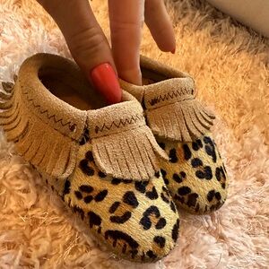 Minnetonka cheetah fringe walker Infant